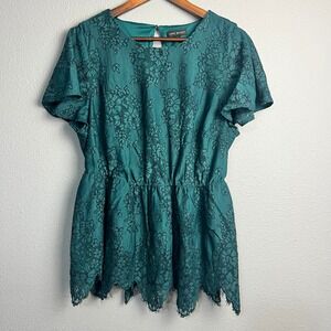 Lane Bryant Size 14 Green Lace Peplum Tunic Short Sleeve Scallop Hem Boho‎ Chic